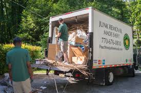 Best Garage Cleanout  in Ashaway, RI